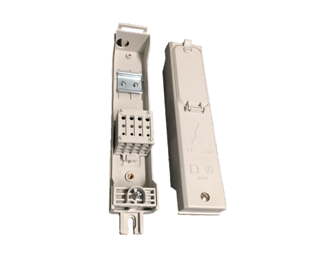 Lamp-post terminal block - 4 poles / slot 100x300